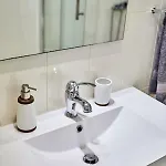 2 Bedroom Sol De Linda-a-velha Appartement *