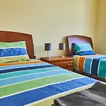 2 Bedroom Sol De Linda-a-velha Appartement Linda-a-Velha