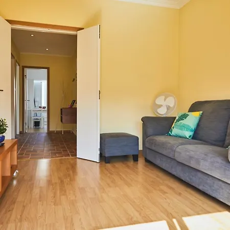2 Bedroom Sol De Linda-a-velha Apartman